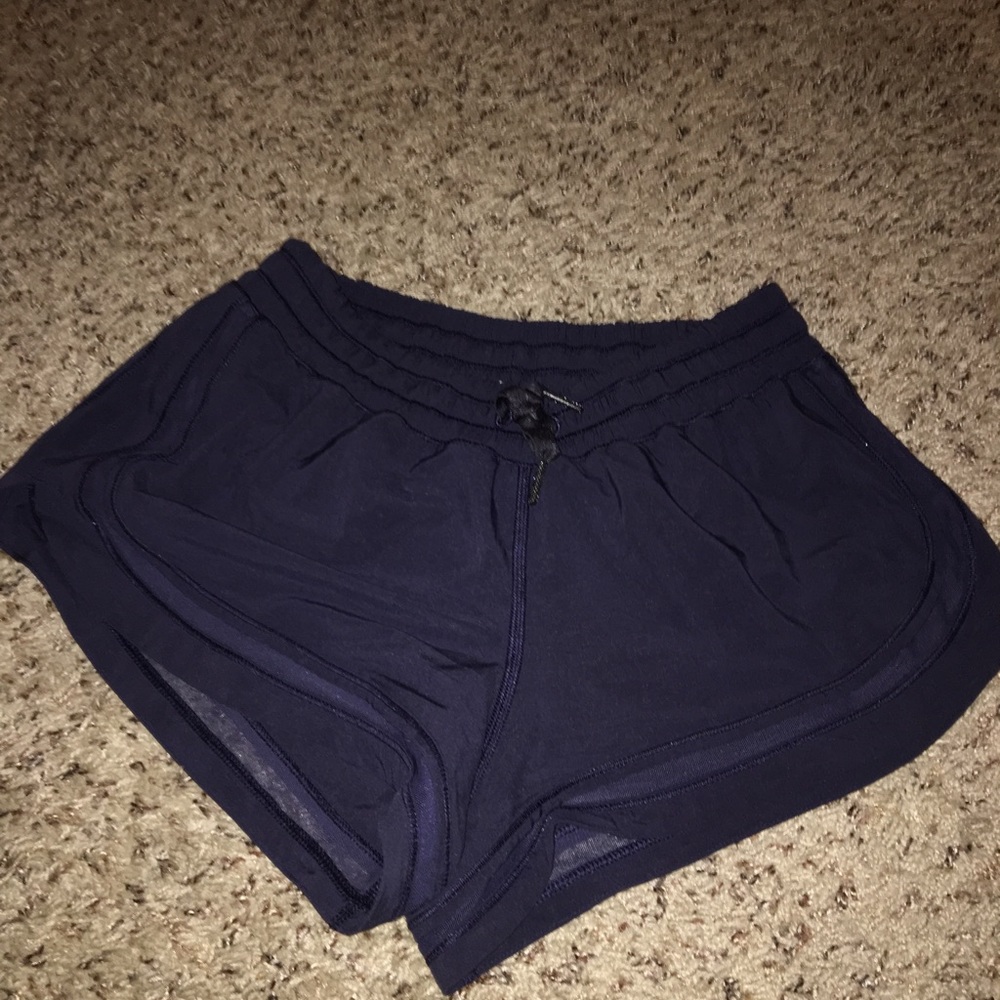 Lululemon navy blue shorts with mesh trim- Size 6